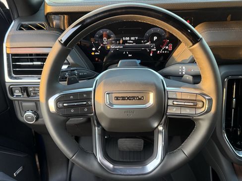 New 2026 GMC Yukon XL Denali w/ Denali Reserve Package image 14