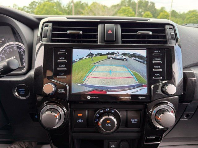 Used 2024 Toyota 4Runner TRD Off-Road Premium AWD/4WD image 20