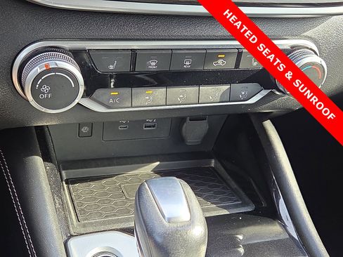 Used 2023 Nissan Altima 2.5 SV w/ SV Premium Package image 19