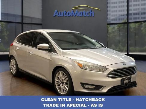 Used 2016 Ford Focus Titanium image 1