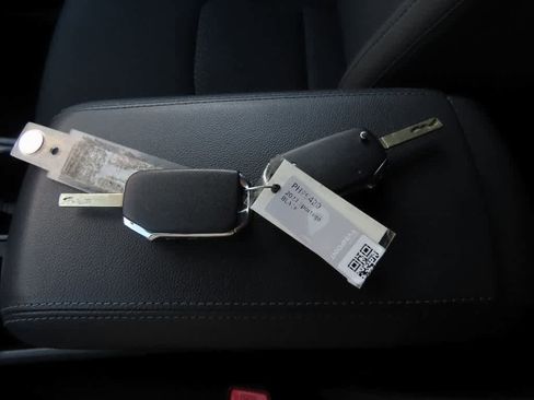 Used 2023 Kia Sportage LX image 27