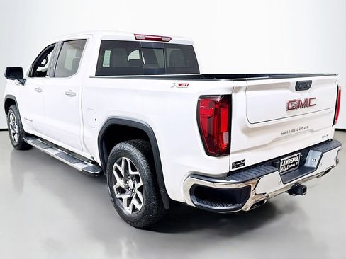 Certified 2024 GMC Sierra 1500 SLT AWD/4WD image 6