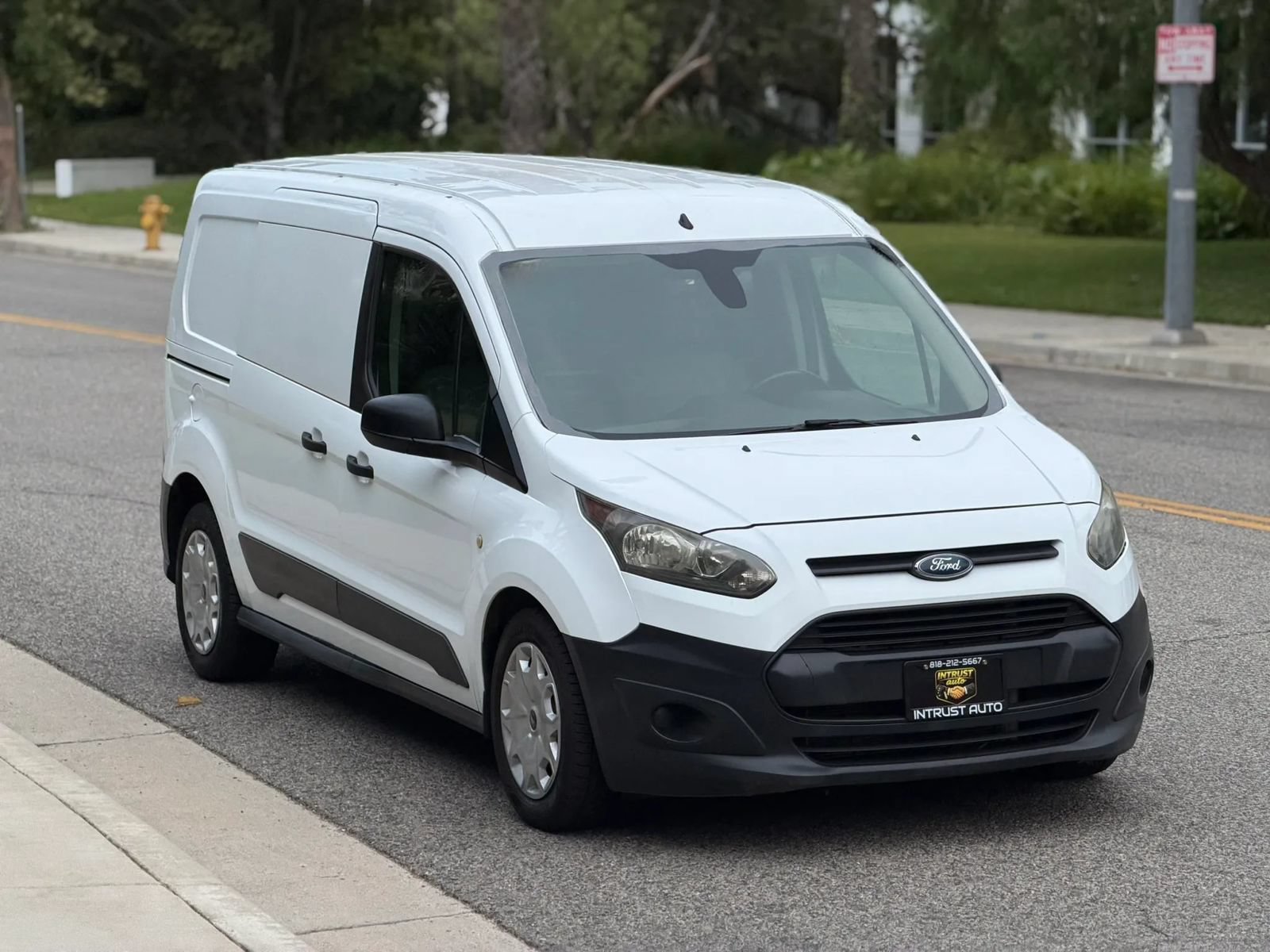 Used 2017 Ford Transit Connect XL FWD image 3