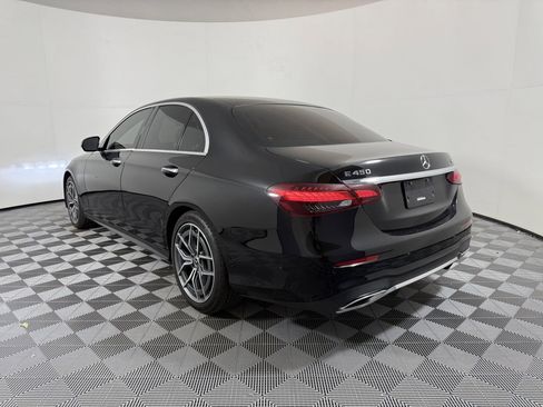 Used 2022 Mercedes-Benz E 450 4MATIC Sedan image 3