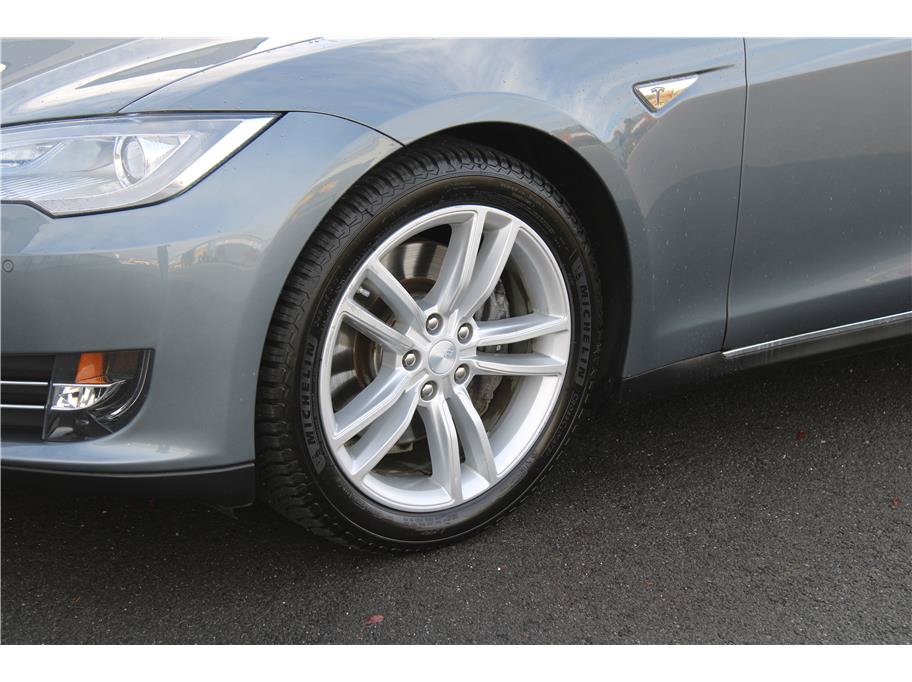 Used 2013 Tesla Model S RWD image 6