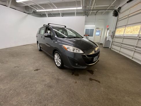 Used 2014 MAZDA MAZDA5 Touring image 8