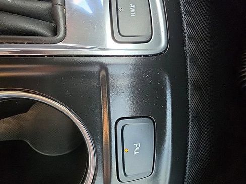 Used 2023 Chevrolet Equinox LT AWD/4WD image 18