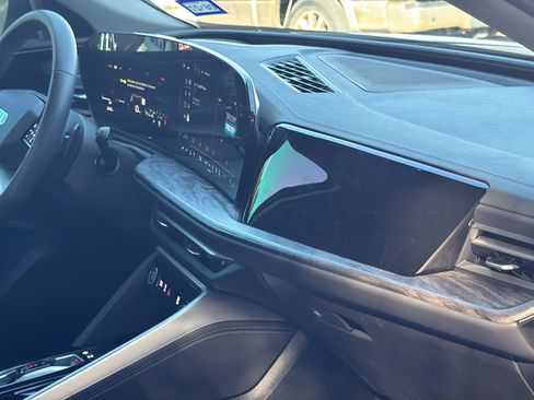 Used 2025 Audi Q5 Premium Plus image 29