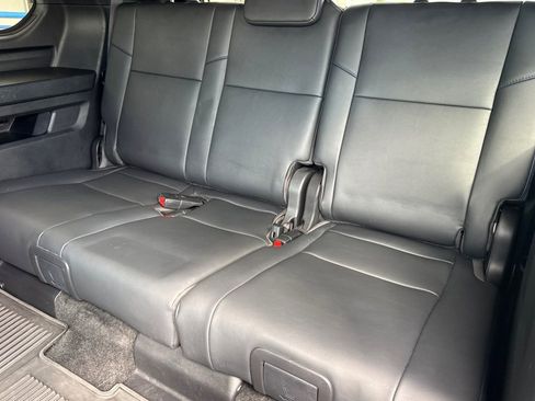 Used 2024 Toyota Sequoia Platinum image 16