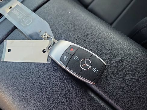 Used 2020 Mercedes-Benz GLE 350 4MATIC image 34
