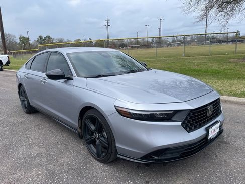 Used 2023 Honda Accord Sport image 5