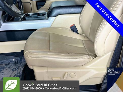 Used 2021 Ford F250 Lariat w/ Lariat Ultimate Package AWD/4WD image 22