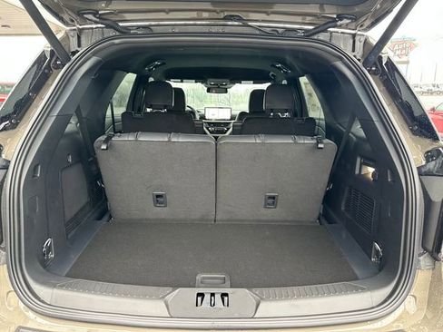 New 2026 Ford Explorer Tremor w/ Tremor Convenience Package image 25