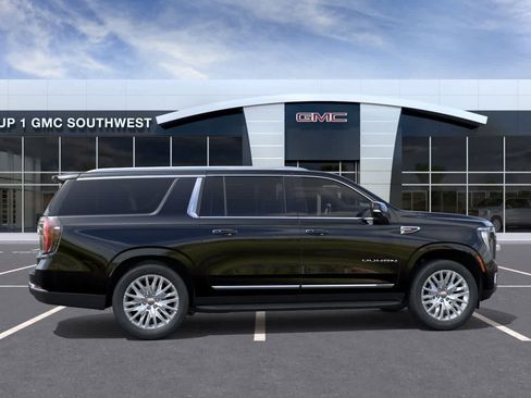 New 2026 GMC Yukon XL Elevation w/ Elevation Premium Package image 5