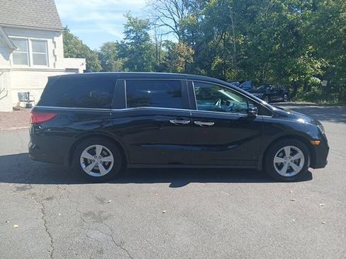 Used 2018 Honda Odyssey EX-L image 8