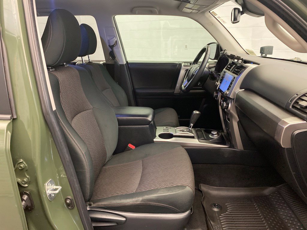 Used 2022 Toyota 4Runner Trail Special Edition AWD/4WD image 24