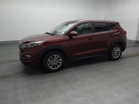 Used 2016 Hyundai Tucson SE w/ Option Group 02 AWD/4WD image 2