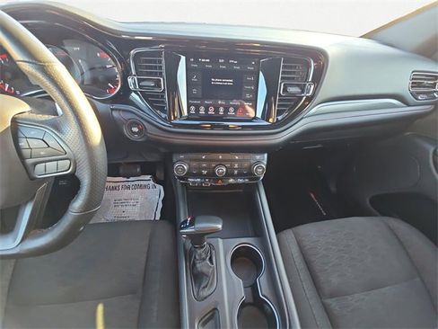 Used 2023 Dodge Durango GT image 11
