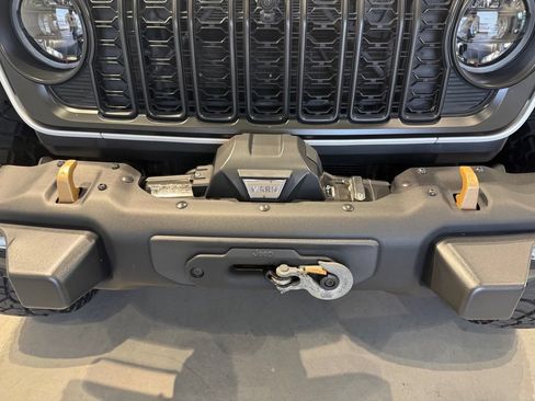 Used 2024 Jeep Wrangler Unlimited Rubicon 392 AWD/4WD image 14