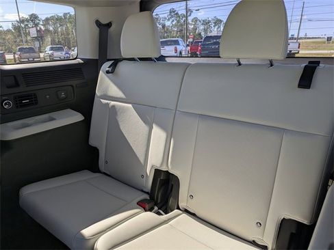 Used 2025 Hyundai Santa Fe Calligraphy image 44