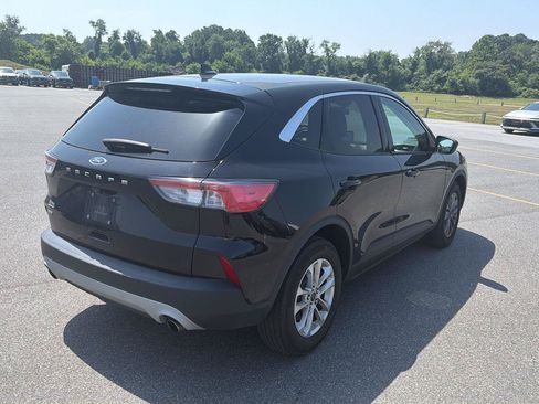 Used 2022 Ford Escape SE FWD image 5