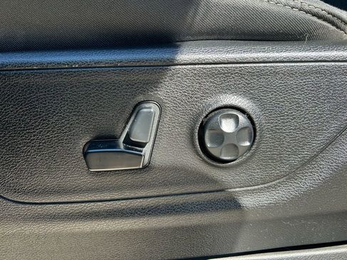 Used 2020 RAM 1500 Big Horn image 12