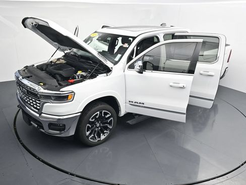 Used 2025 RAM 1500 Limited AWD/4WD image 40