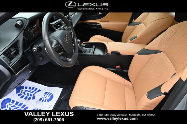Certified 2025 Lexus ES 350 w/ Premium Package FWD image 13