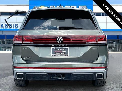 Used 2024 Volkswagen Atlas Peak Edition SEL AWD/4WD image 4