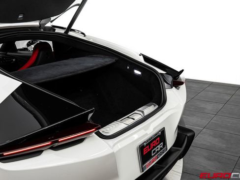 Used 2025 Ferrari 12Cilindri RWD image 17