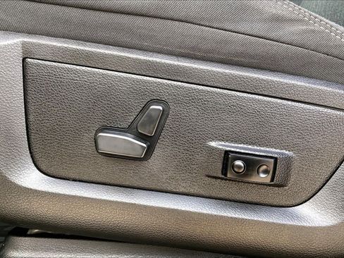 Used 2020 RAM 2500 Lone Star w/ Night Edition image 33