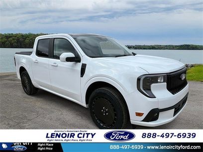 New 2025 Ford Maverick Lobo