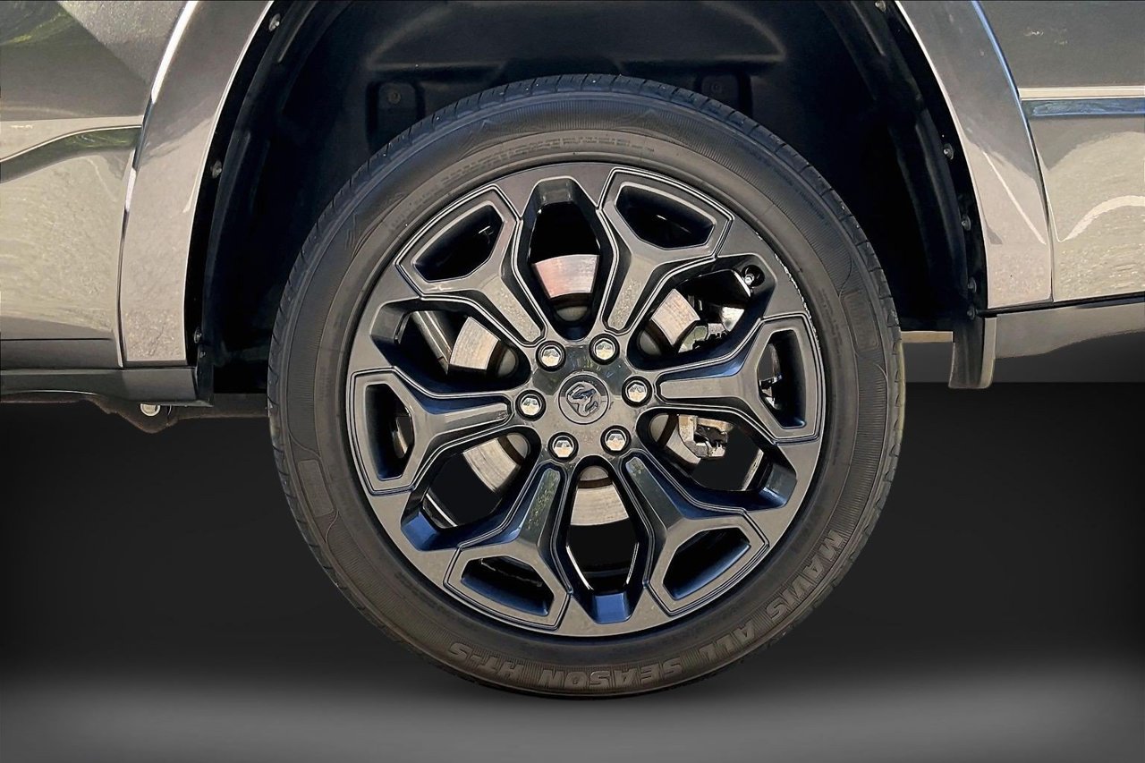 Used 2023 RAM 1500 Limited w/ Night Edition AWD/4WD image 37