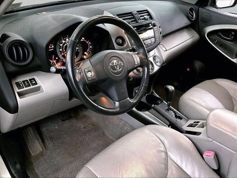Used 2010 Toyota RAV4 Limited image 12