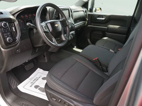 Used 2024 Chevrolet Silverado 2500 Custom w/ Custom Value Package AWD/4WD image 8