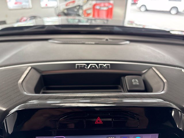 New 2026 RAM 3500 Big Horn AWD/4WD image 44