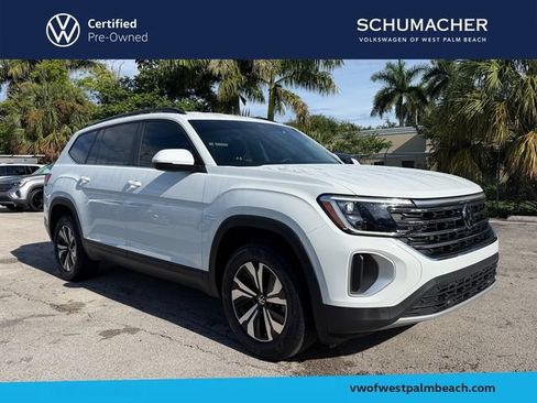 Used 2024 Volkswagen Atlas SE FWD image 1