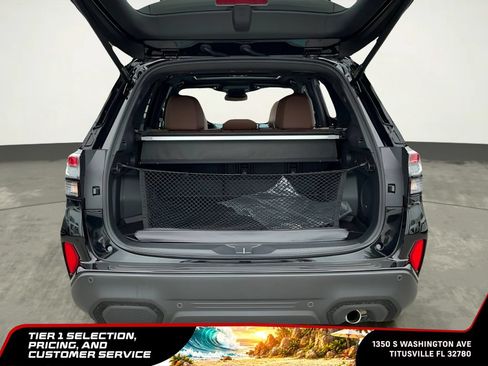 Used 2025 Subaru Forester Touring w/ Popular Package - Touring AWD/4WD image 18