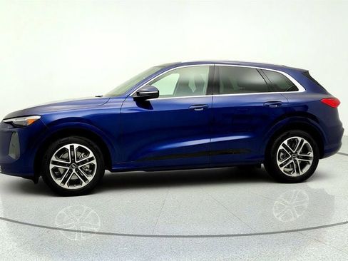 Used 2025 Audi Q5 Prestige AWD/4WD image 8