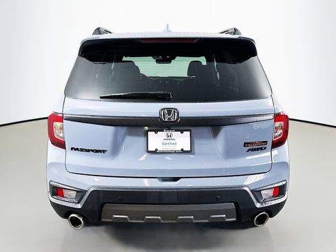 Used 2023 Honda Passport TrailSport image 6