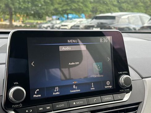 New 2025 Nissan Altima 2.5 SR image 23