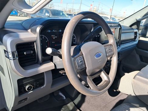 Used 2023 Ford F350 XLT image 14