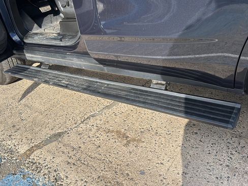 Used 2024 Chevrolet Tahoe High Country image 49