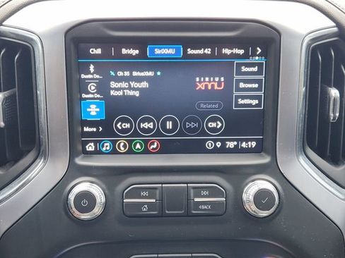 Used 2022 GMC Sierra 1500 SLT w/ SLT Premium Plus Package AWD/4WD image 17