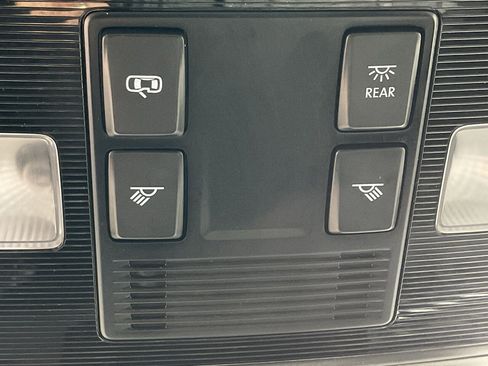 Used 2025 Volkswagen Jetta Sport image 25