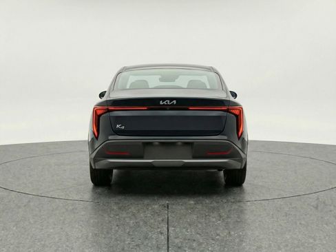 Used 2025 Kia K4 FWD image 7