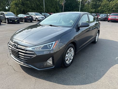 Used 2020 Hyundai Elantra SE FWD image 7