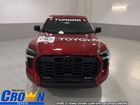 New 2026 Toyota Tundra Limited AWD/4WD image 3