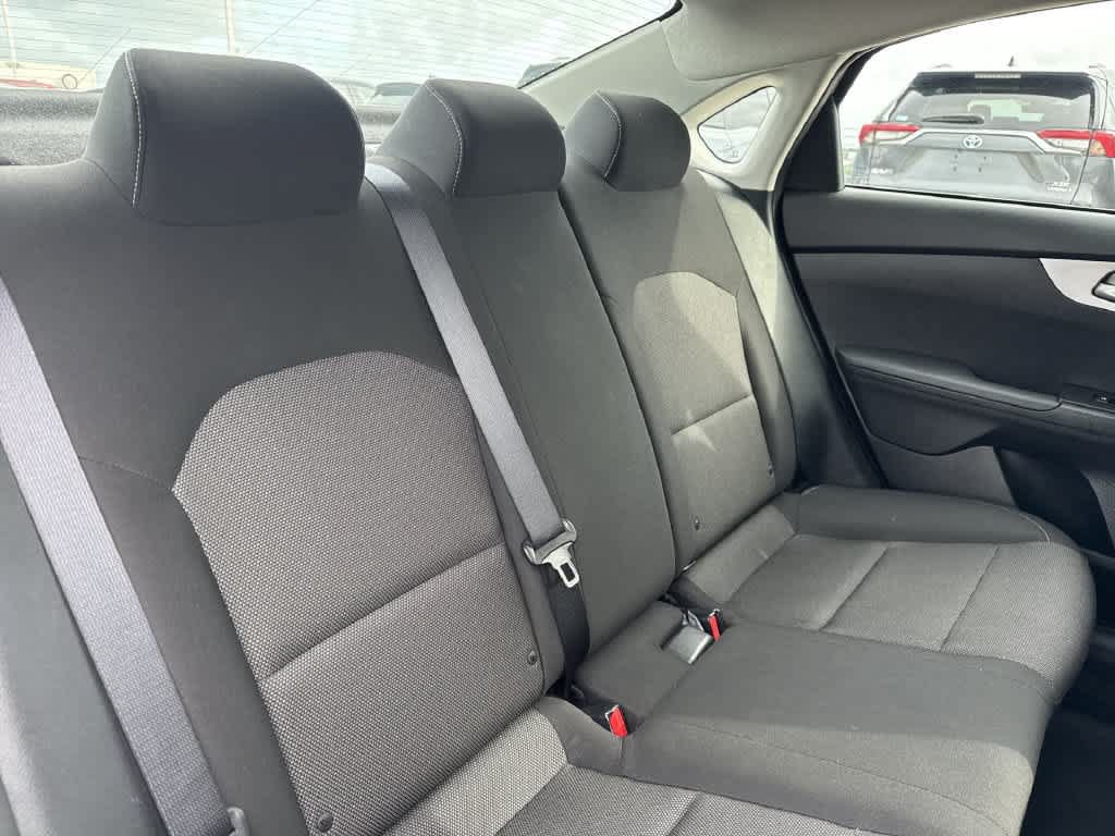 Used 2024 Kia Forte LXS FWD image 25