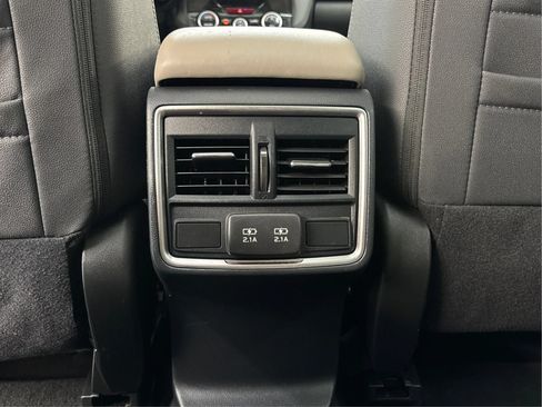 Used 2023 Subaru Forester Premium AWD/4WD image 27